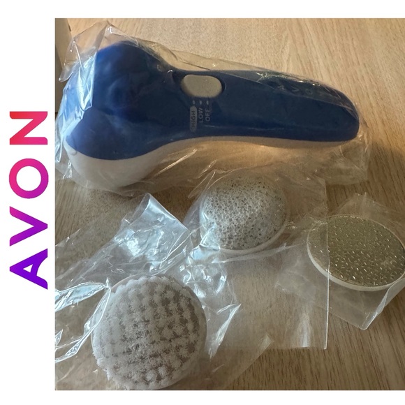 NWT - Avon Foot Works Callus Remover w/Interchangeable Heads - Picture 2 of 2